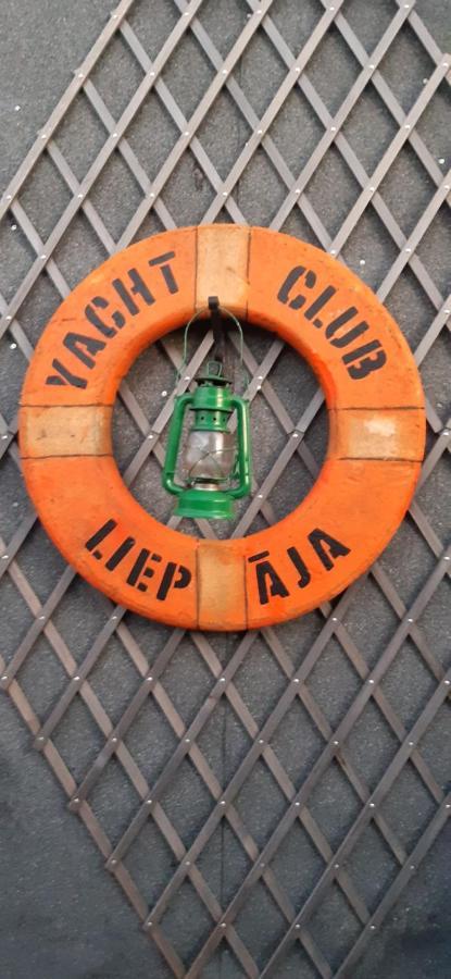 Appartamento Yacht Club Liepāja Esterno foto